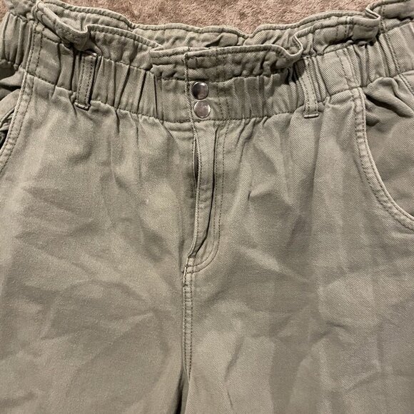H&M Womens Sage Green Paper Bag Button High Waist Pants Sz 10  Tapered - Picture 2 of 11